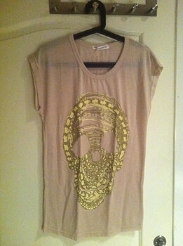 T-shirt beige