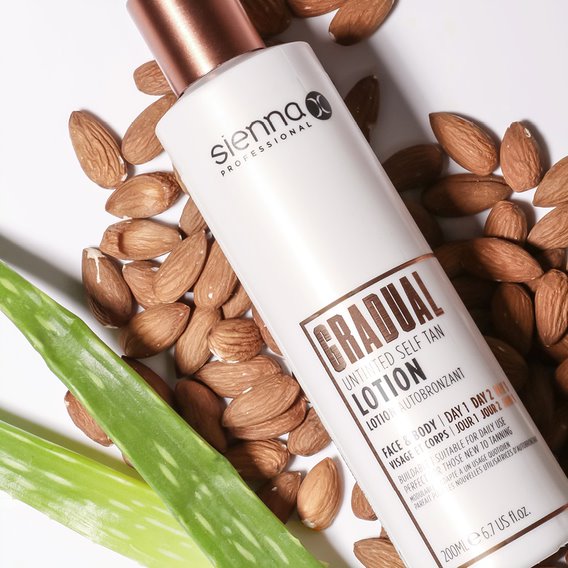 Sienna X Gradual Self Tan Lotion   200ml 4% DHA