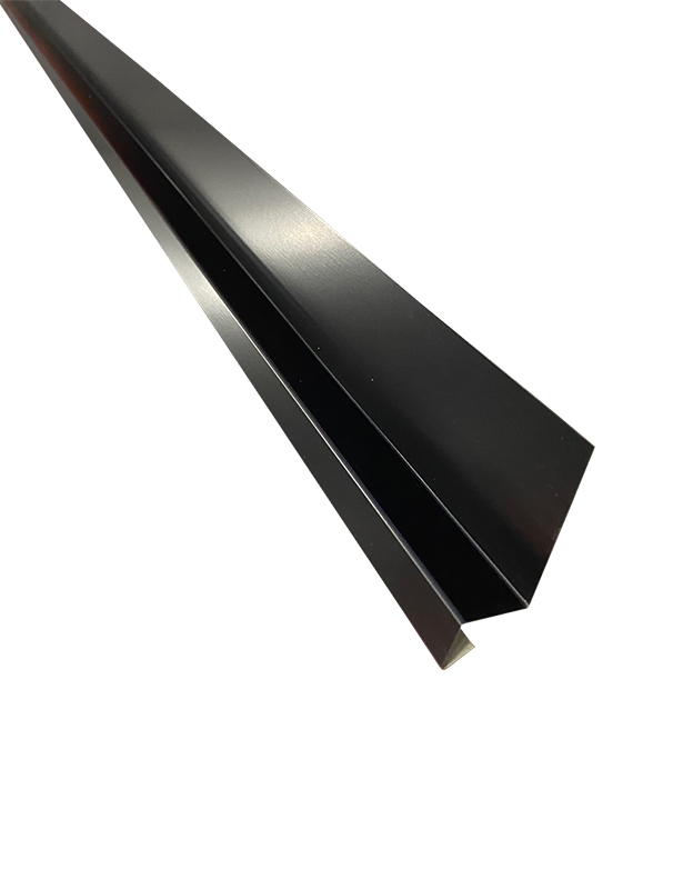 Sockelbeslag 25x2500 mm, Svart