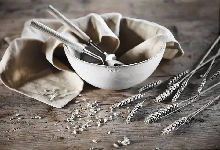 ERNST  I det enkla bor det vackra