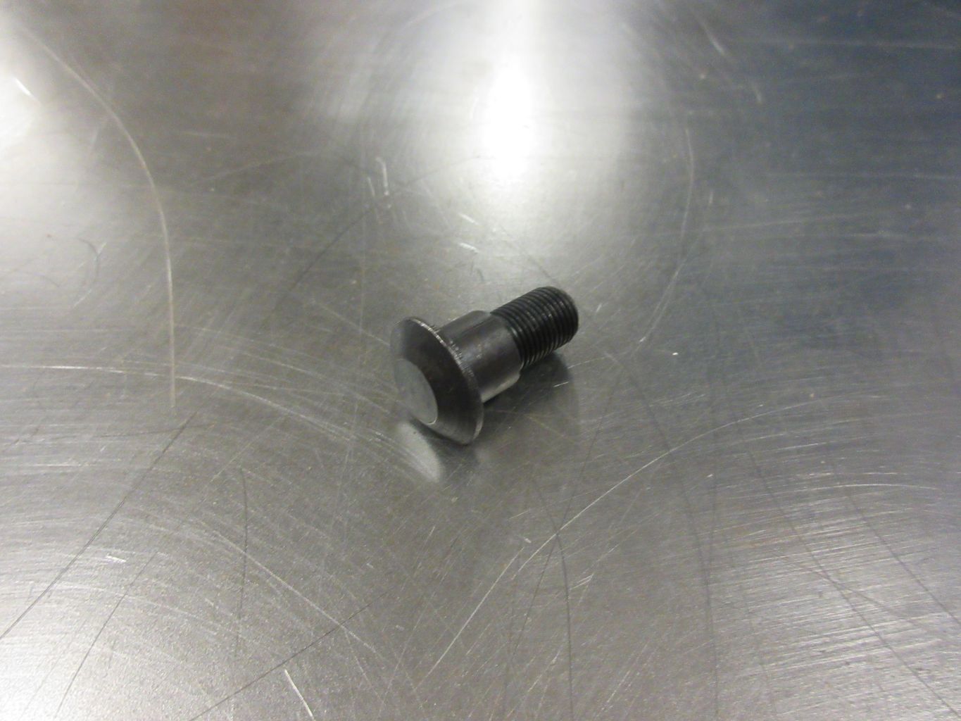 Wheel Bolts 28-37 Front