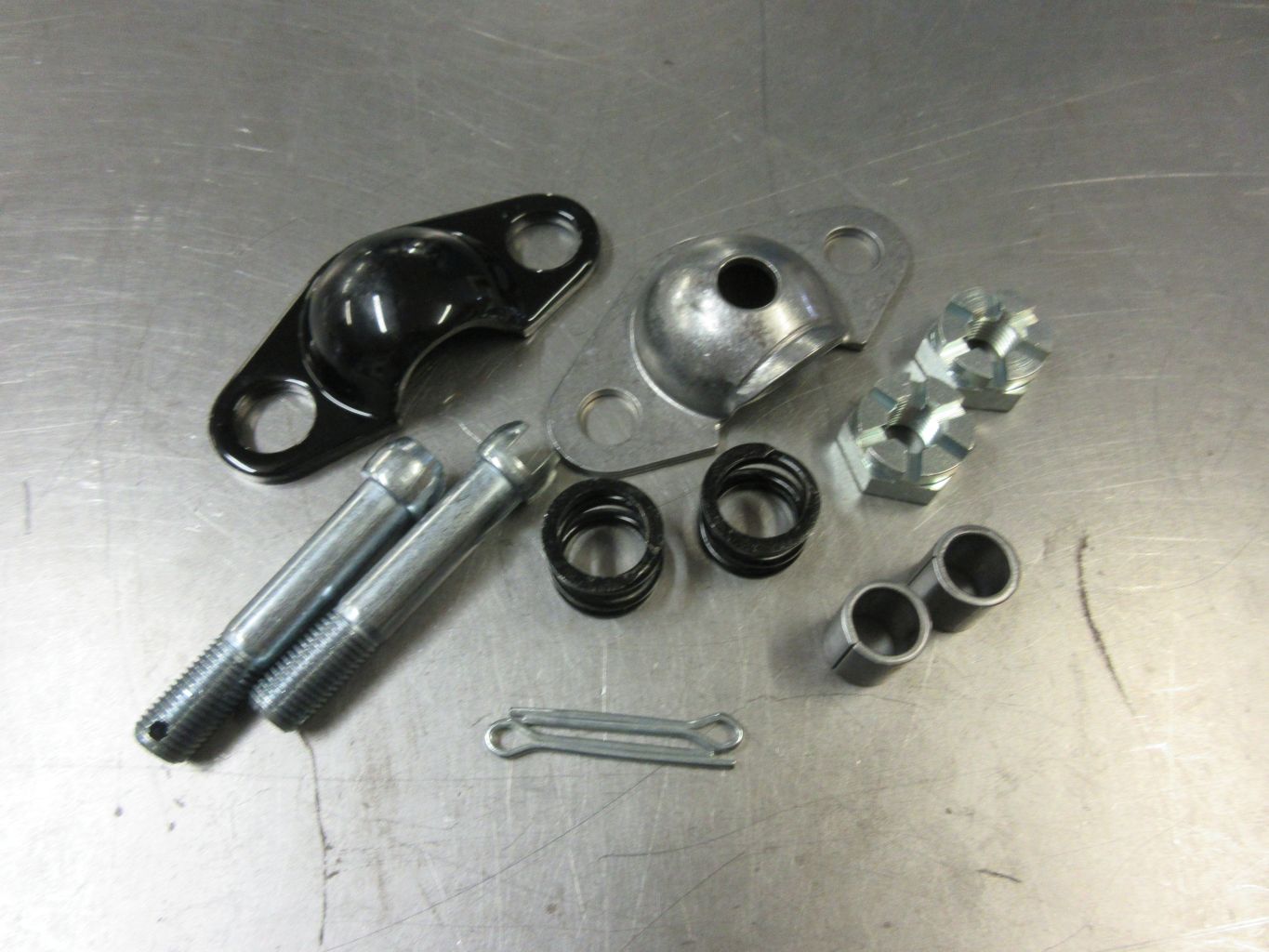Radius Ball Cap Assembly with Bolts Model A