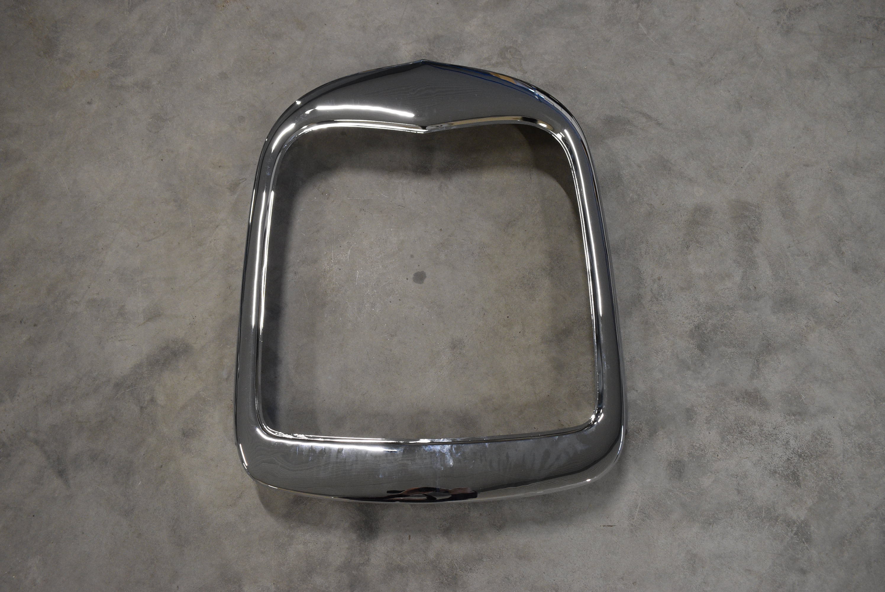 Kylarmaskering 28-29 Slät Krom