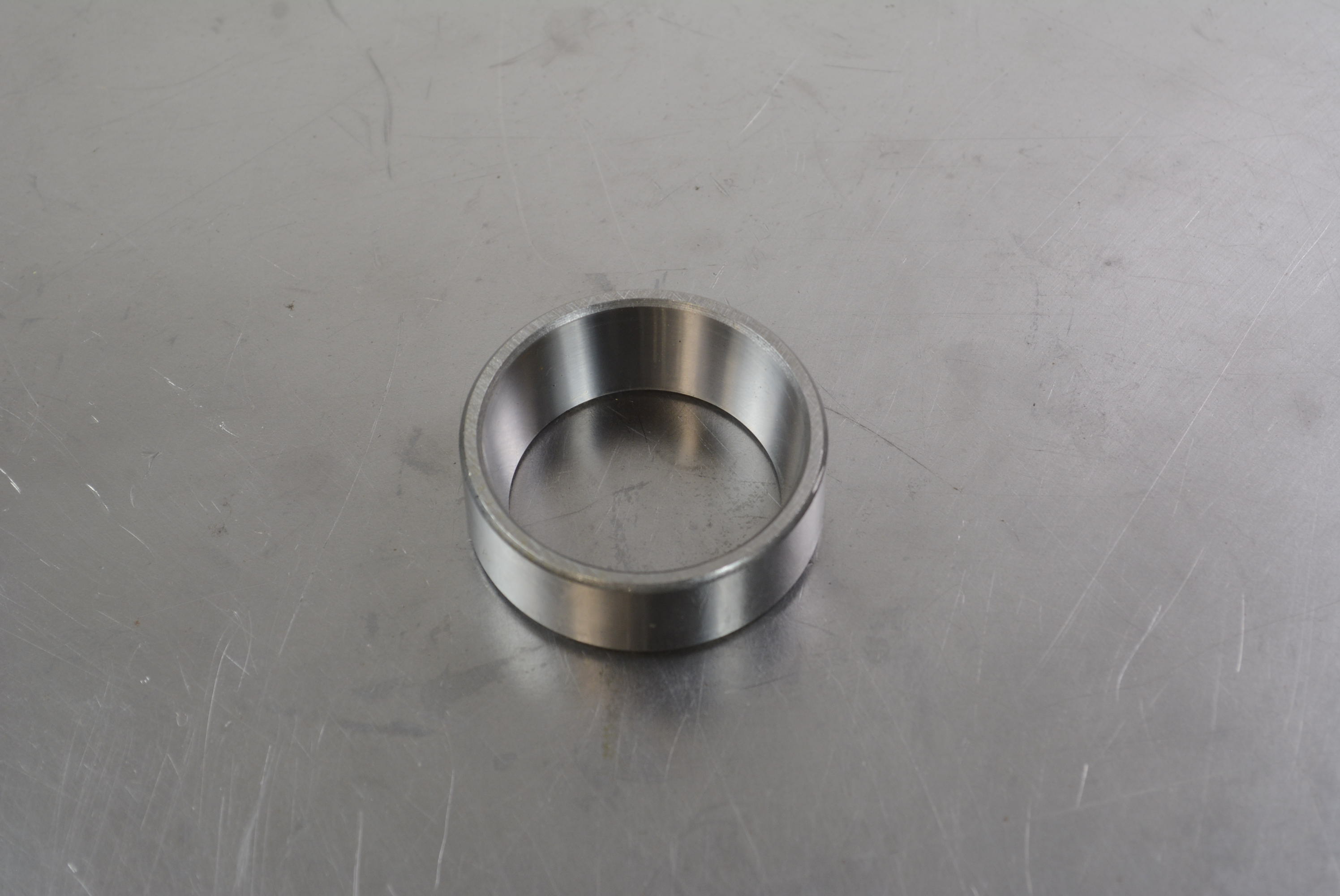 Outer Bearing Race Front 28-48