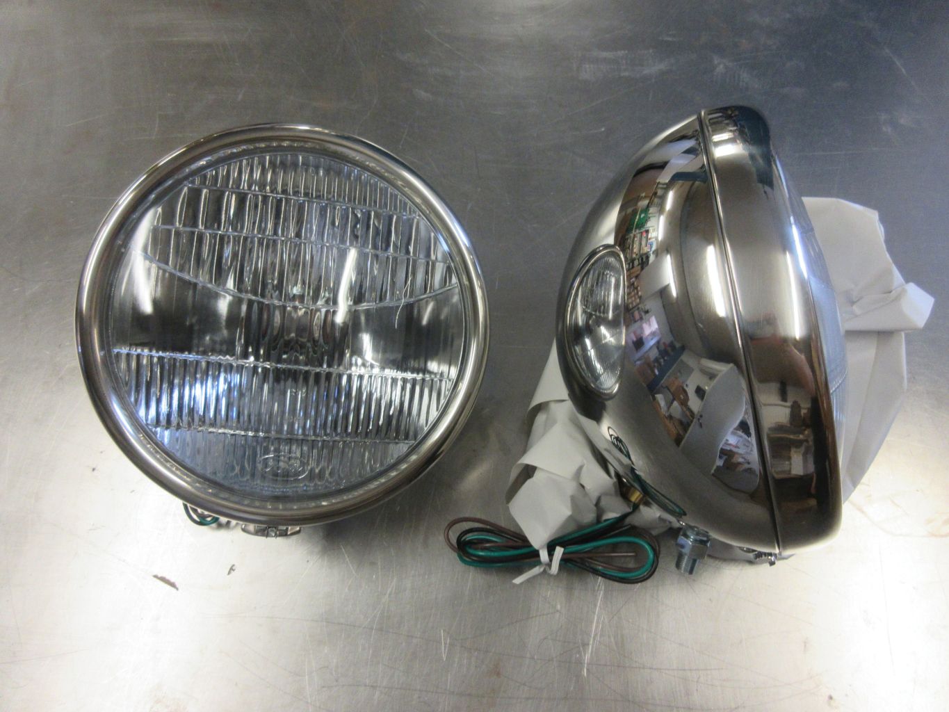 Head Lamps -32 Halogen