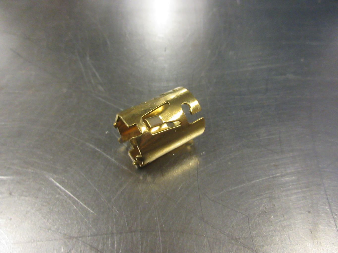 Head Lamp Conduit Socket 28-32