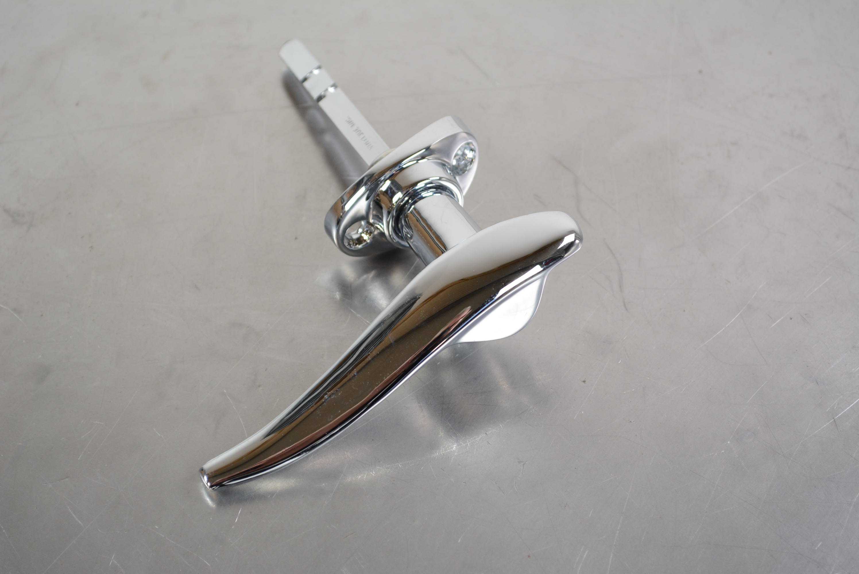 Outside Door Handle -32 LH