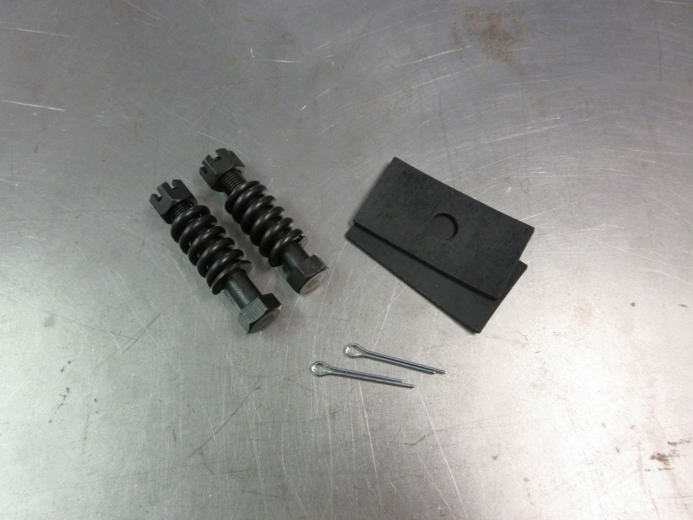 Radiator Mounting Kit 28-48