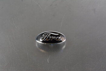 Radiator Emblem -32 Black