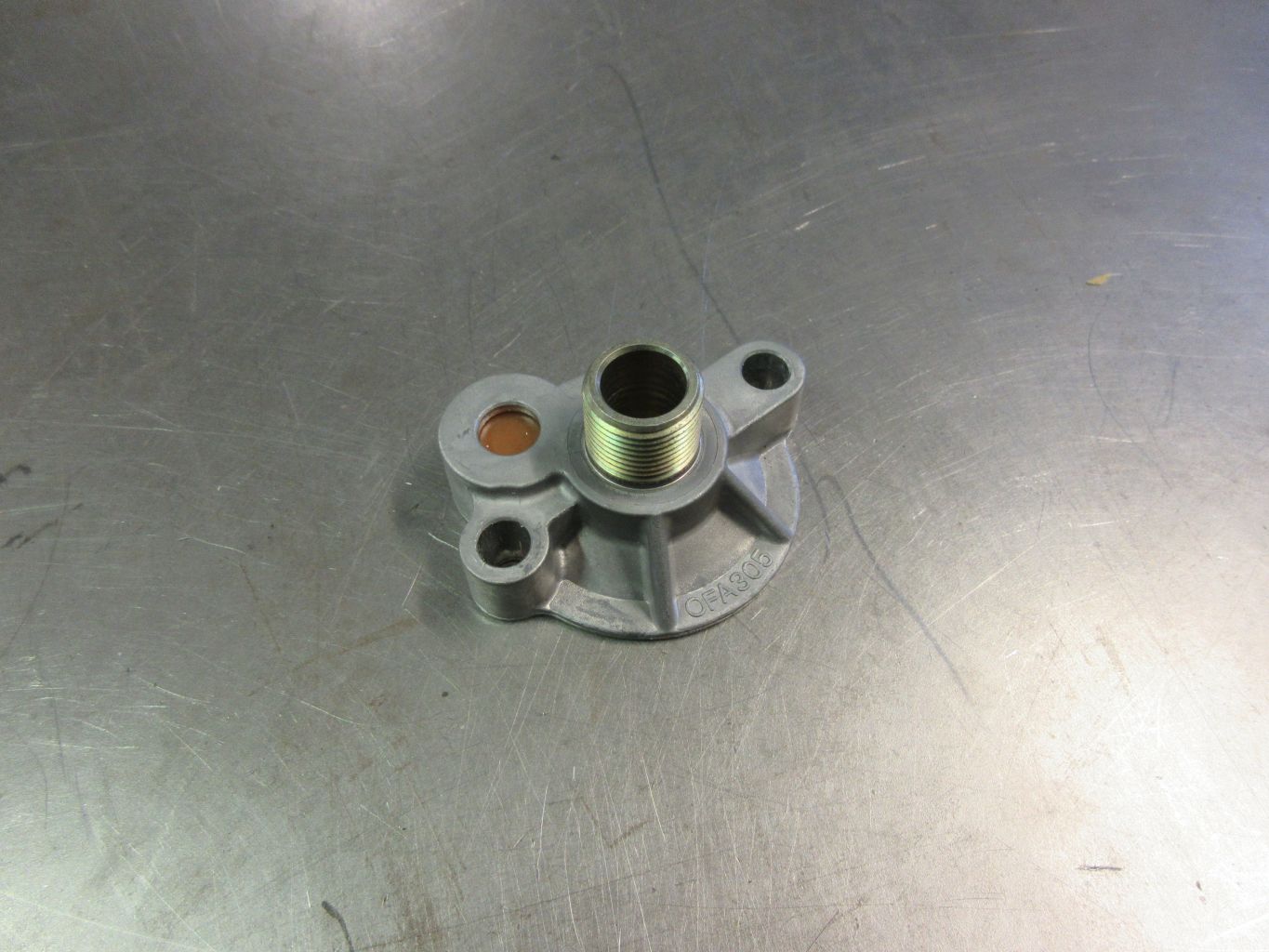Adapter 13/16´´ Oljefilter CSB