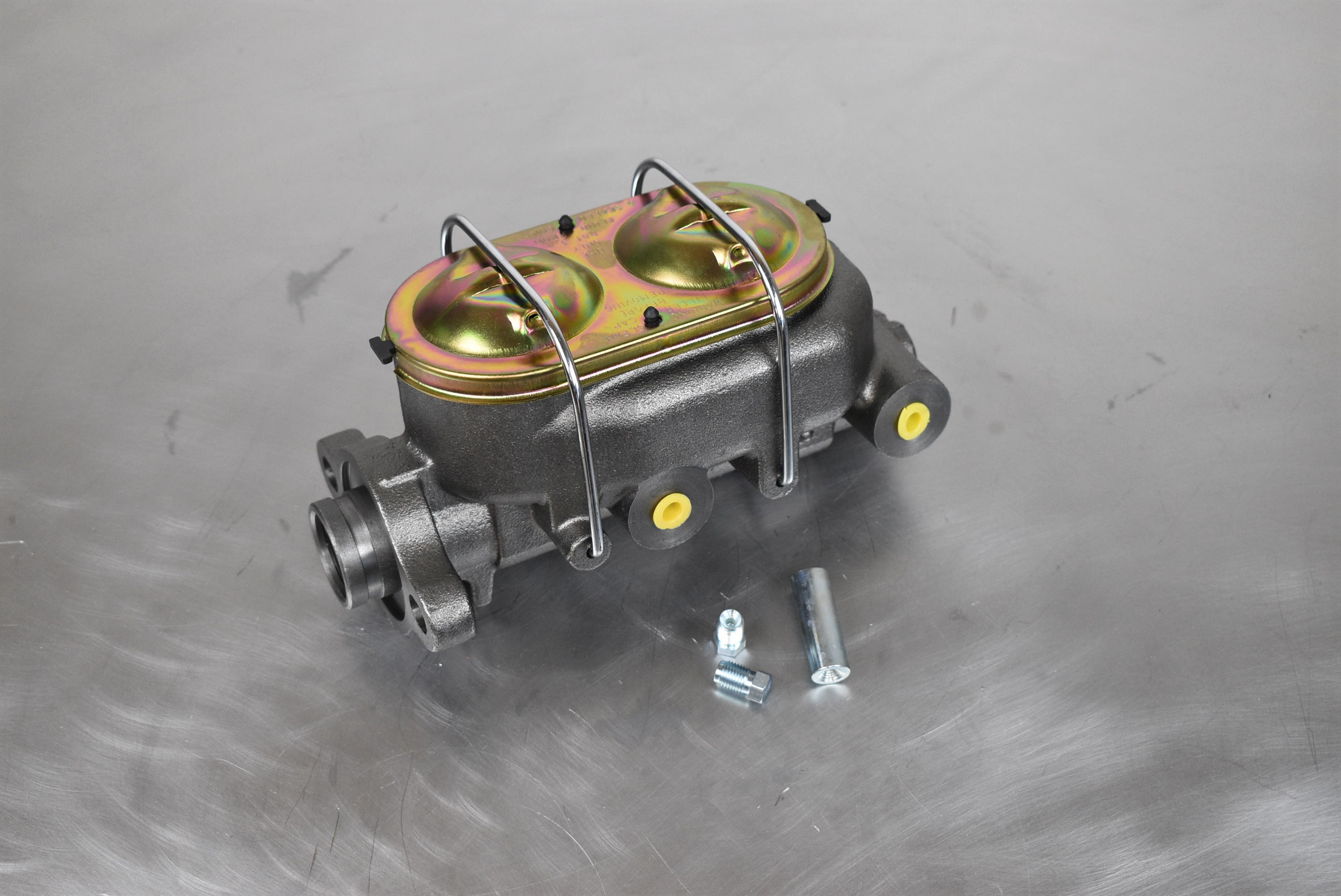 Huvudcylinder 1-1/8´´ Kolv 3/8´´