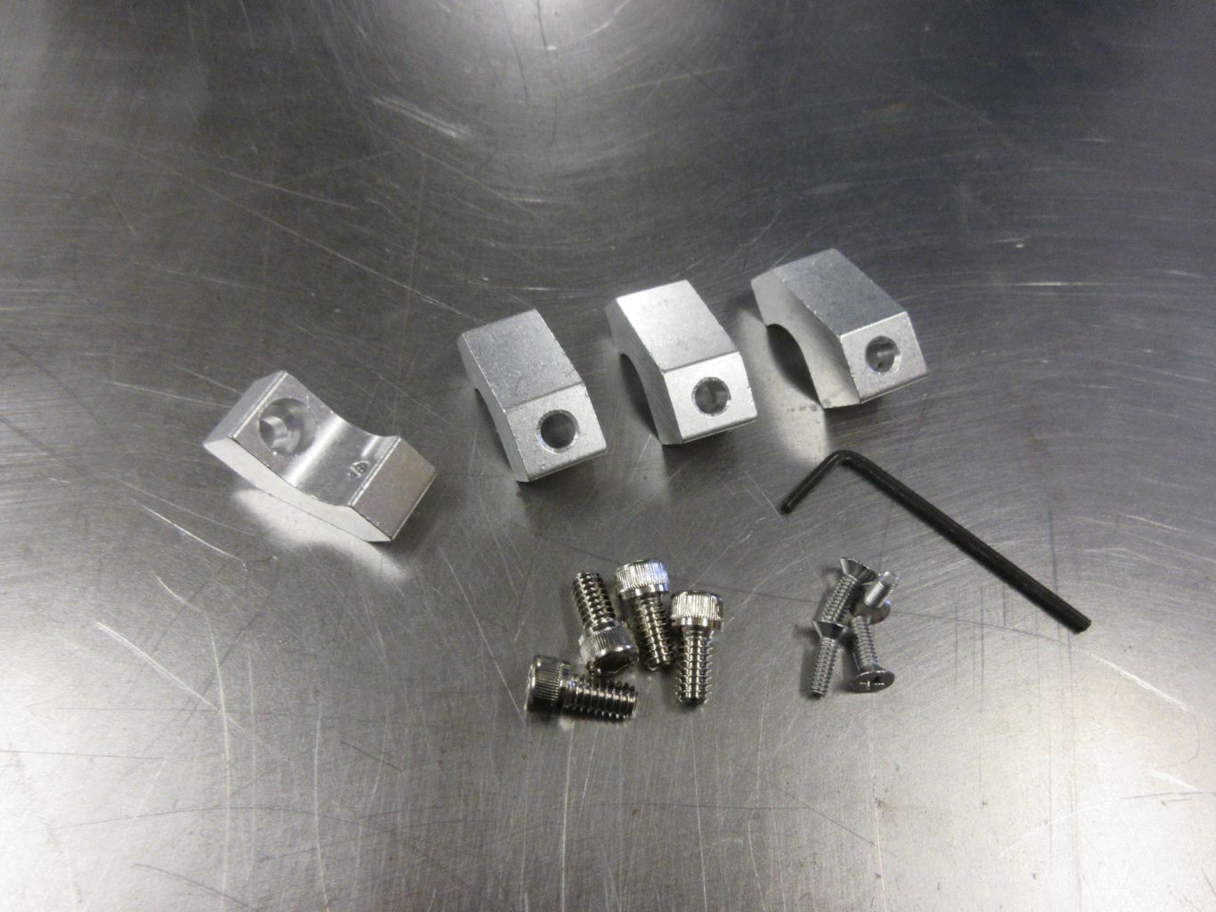Mounting Kit Wire Loom 87-up