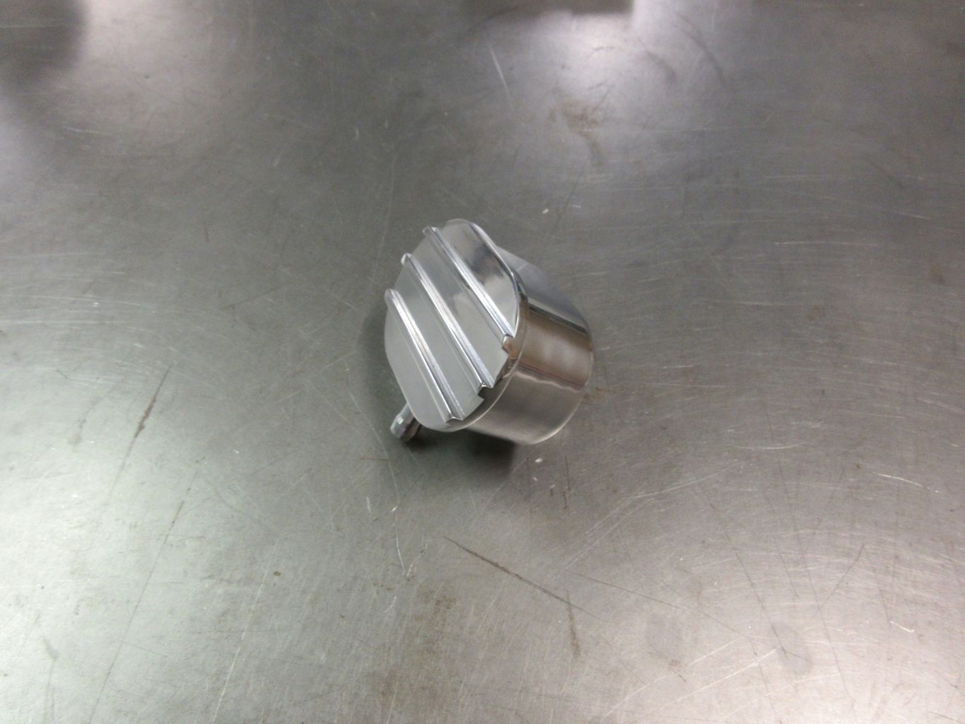 Breather Finned Alu Polished PCV