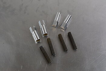 Valve Cover Bolts 4 pc Ford 5/16´´ UNC