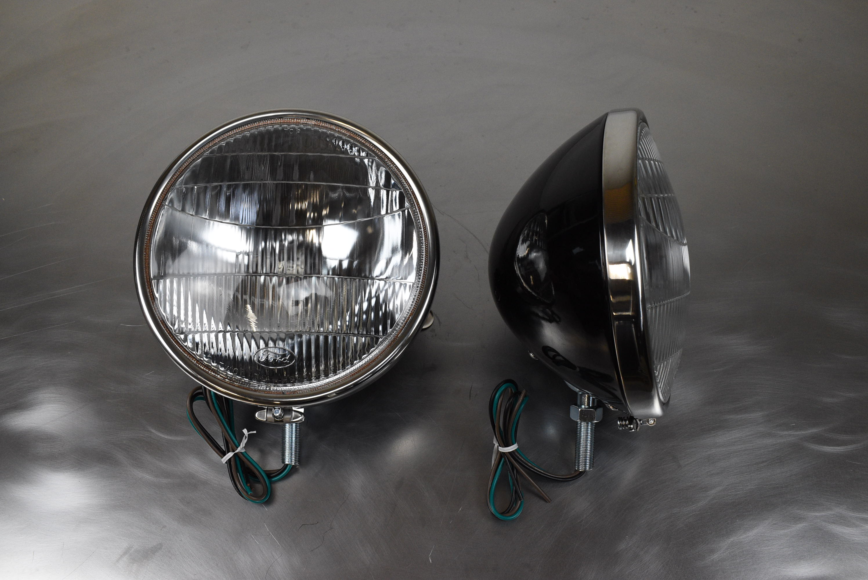 Head Lamps 33-34 Commercial/Truck