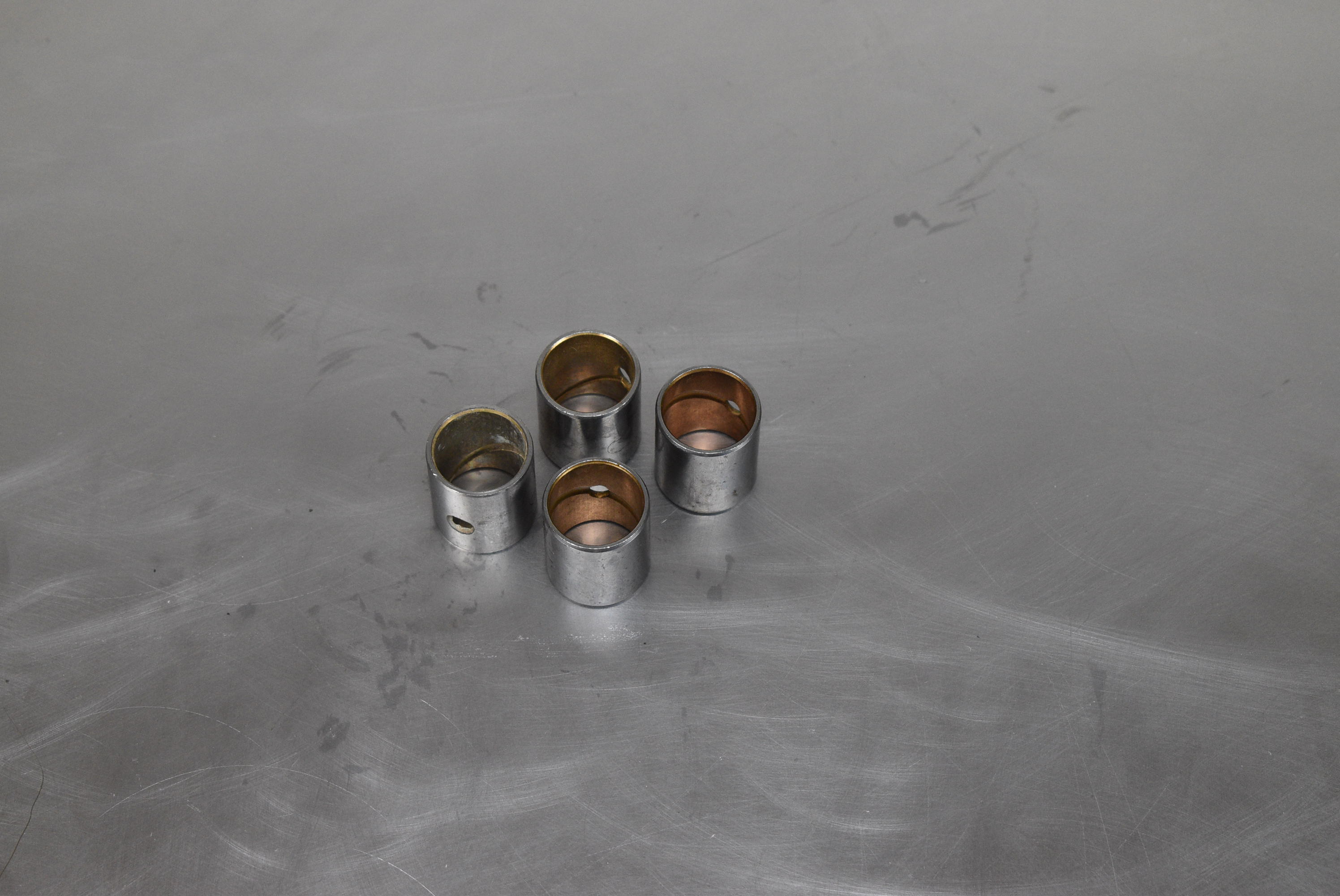 Bussning King pin, set om 4