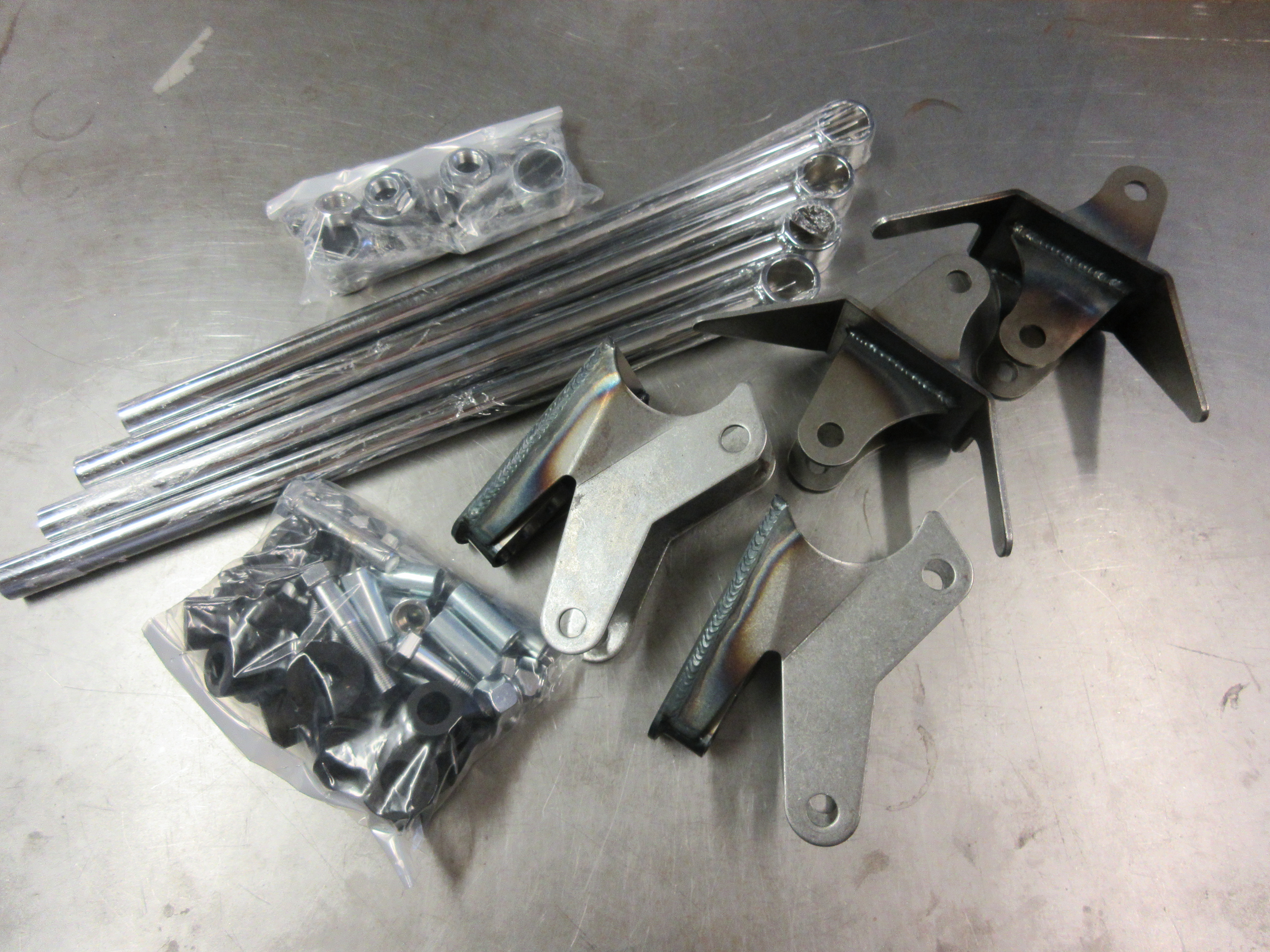 Rear 4-link -32 Chrome