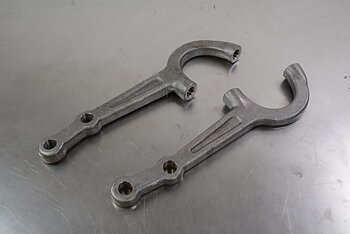 Steering Arms Straight