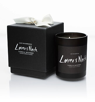 Lover's Neck Scented Candle