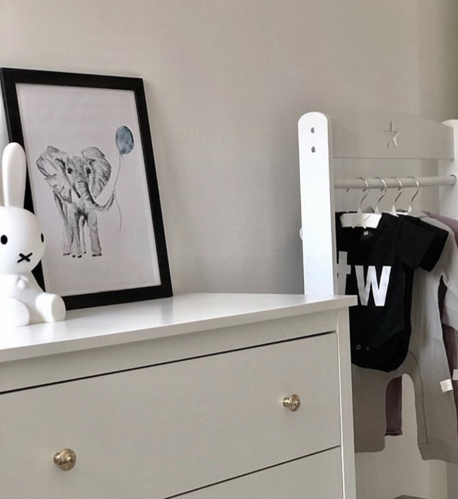 Elephant and a ballon poster - 2