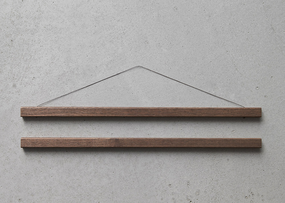 Chicura posterhängare 31cm, mörk ek