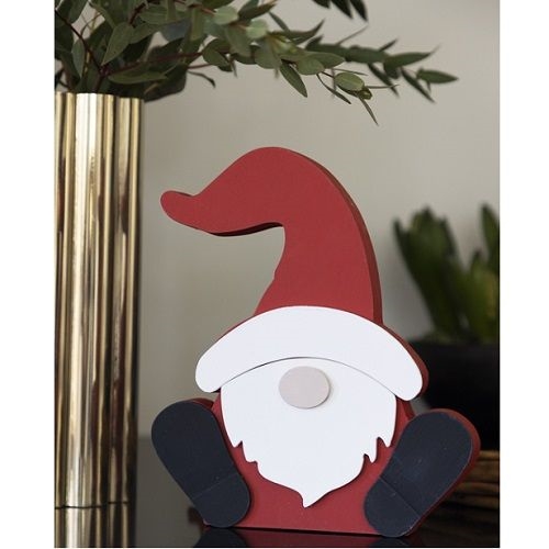 Sittande Tomte i Trä