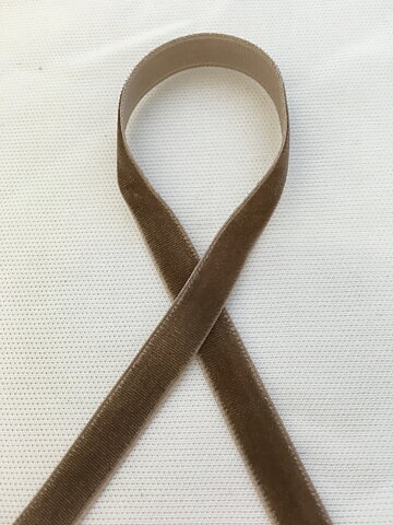 Sammetsband Brun 7M