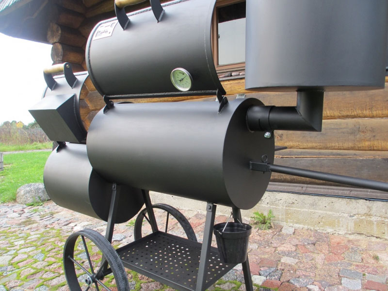 Universal Grill Smoker 16" / 4mm / with smokehouse - 4