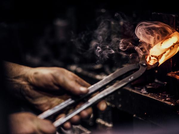 SMIDESVERKTYG Vi har det mesta du behöver för ditt smide 