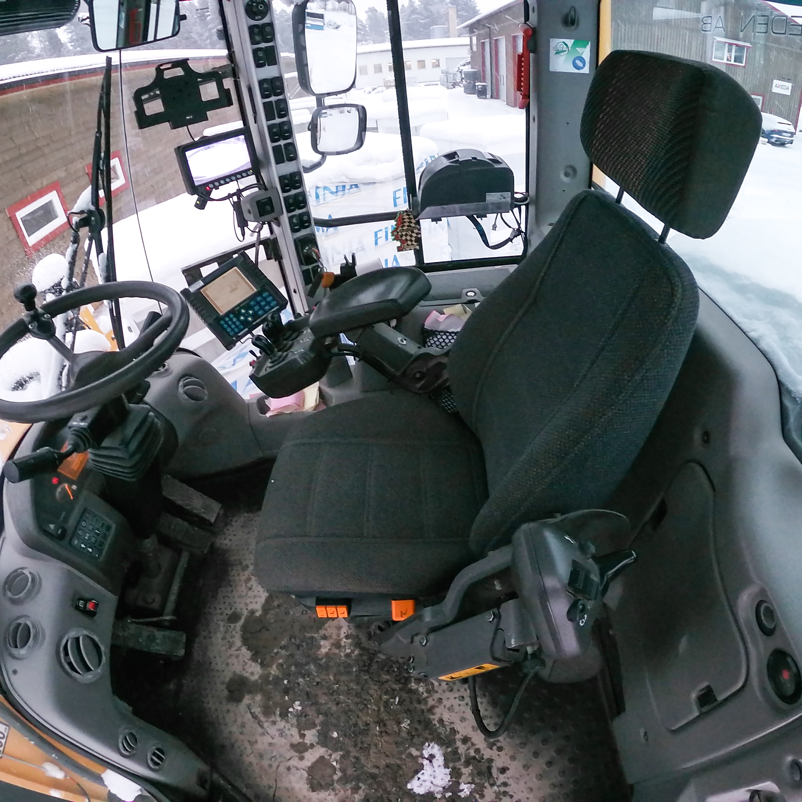 Stolsöverdrag: Volvo Lastmaskin L60-L120 F-G-H - 4
