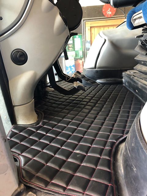 Golvmatta  New Holland T5-T7 Diamant - 5