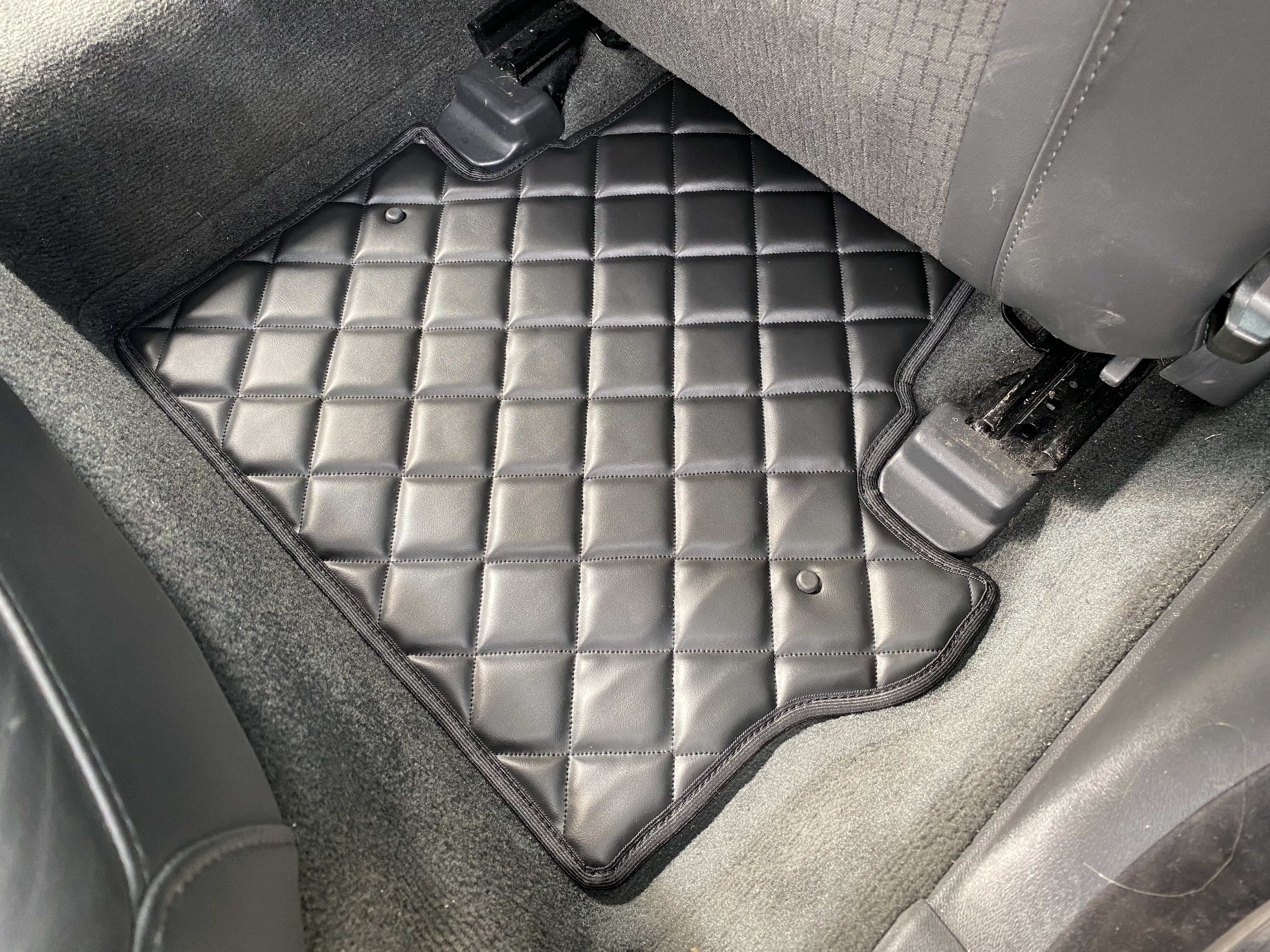 Mattset Volvo V70 2007- Diamant - 7