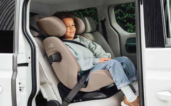 Britax Safefix - Style - Carbon Black - 6