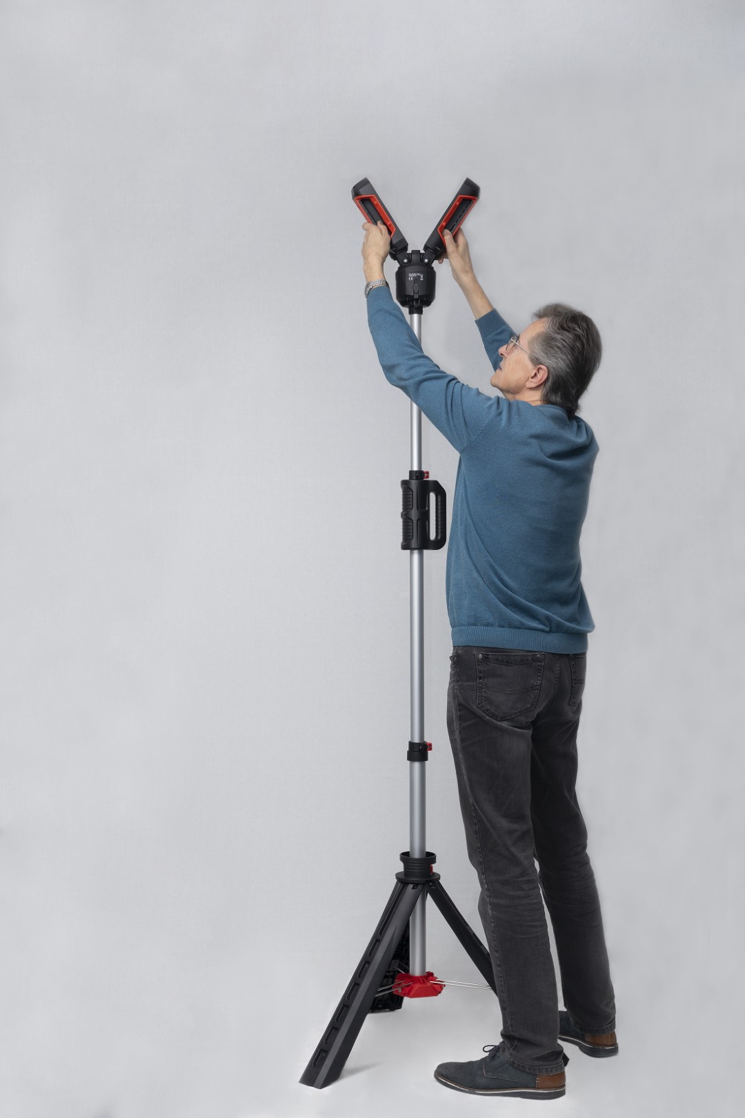LED Lykt med tripod, AccuLux WL6000 LED - 6