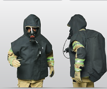 Poncho, beskyttelses kappe fra TEXPORT for bruk i øvelser i bl.a Containere. Beskytter utstyret mot "Flash over" situasjoner. Produsert i PBI / Kevlar