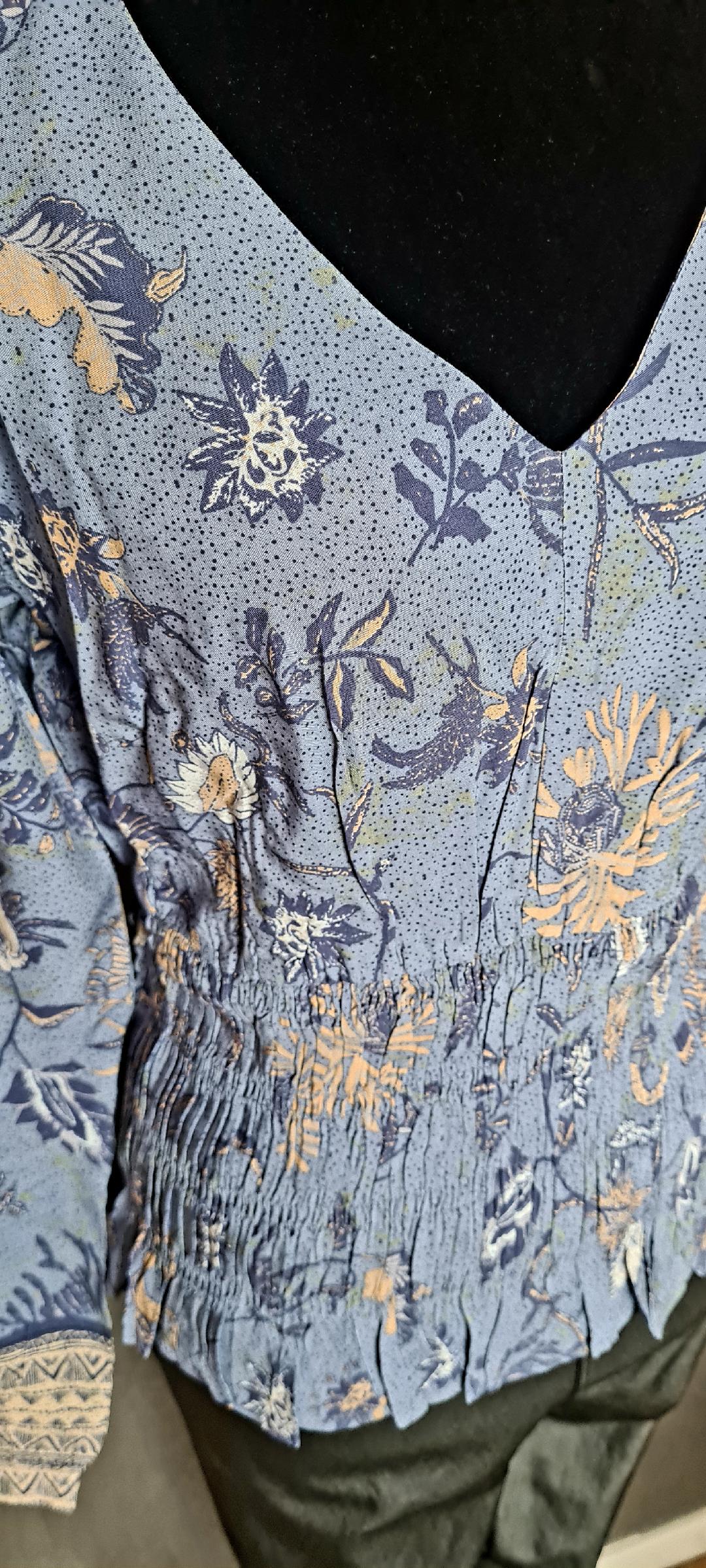 CRJohui Blus EV Saraza Flower Blue CREAM - 2