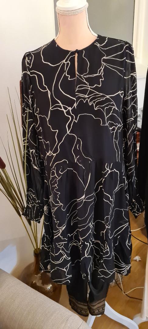 GrizelIW Dress Svart InWear