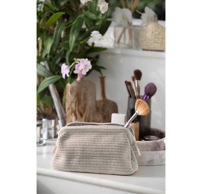 SEASHELL CROCHET NEW COSMETIC  CEANNIS