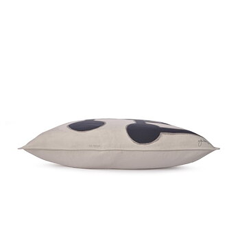 YLVA SKARP BLACK C/C 50X70 CEANNIS