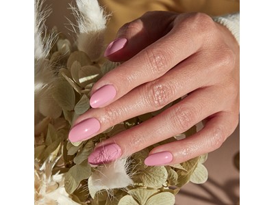 Pacific Rose #358, Vinylux CND - 2