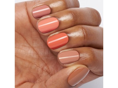 Flowerbed Folly #346, Vinylux CND - 4