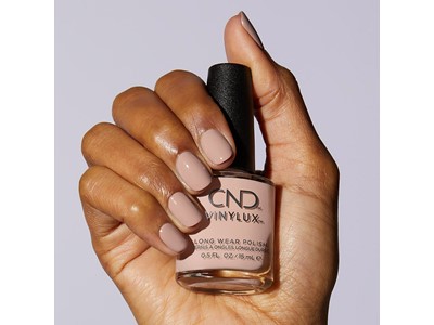 Gala Girl #359, Vinylux CND - 3