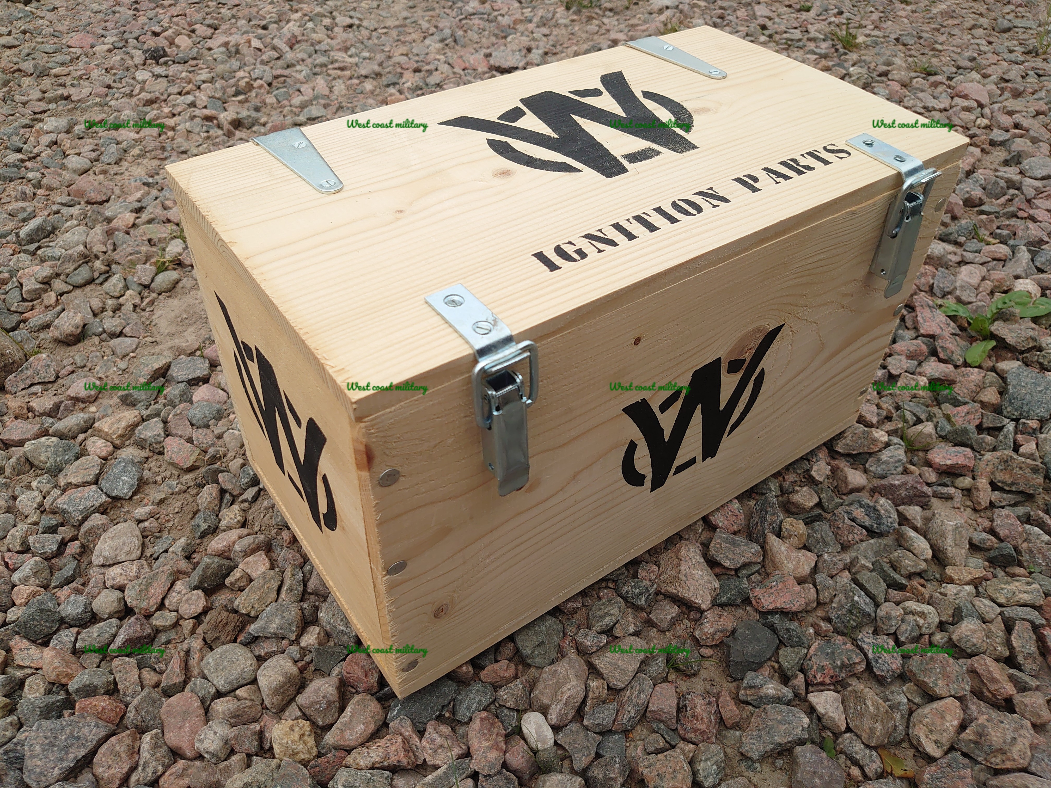 Willys  spare part box