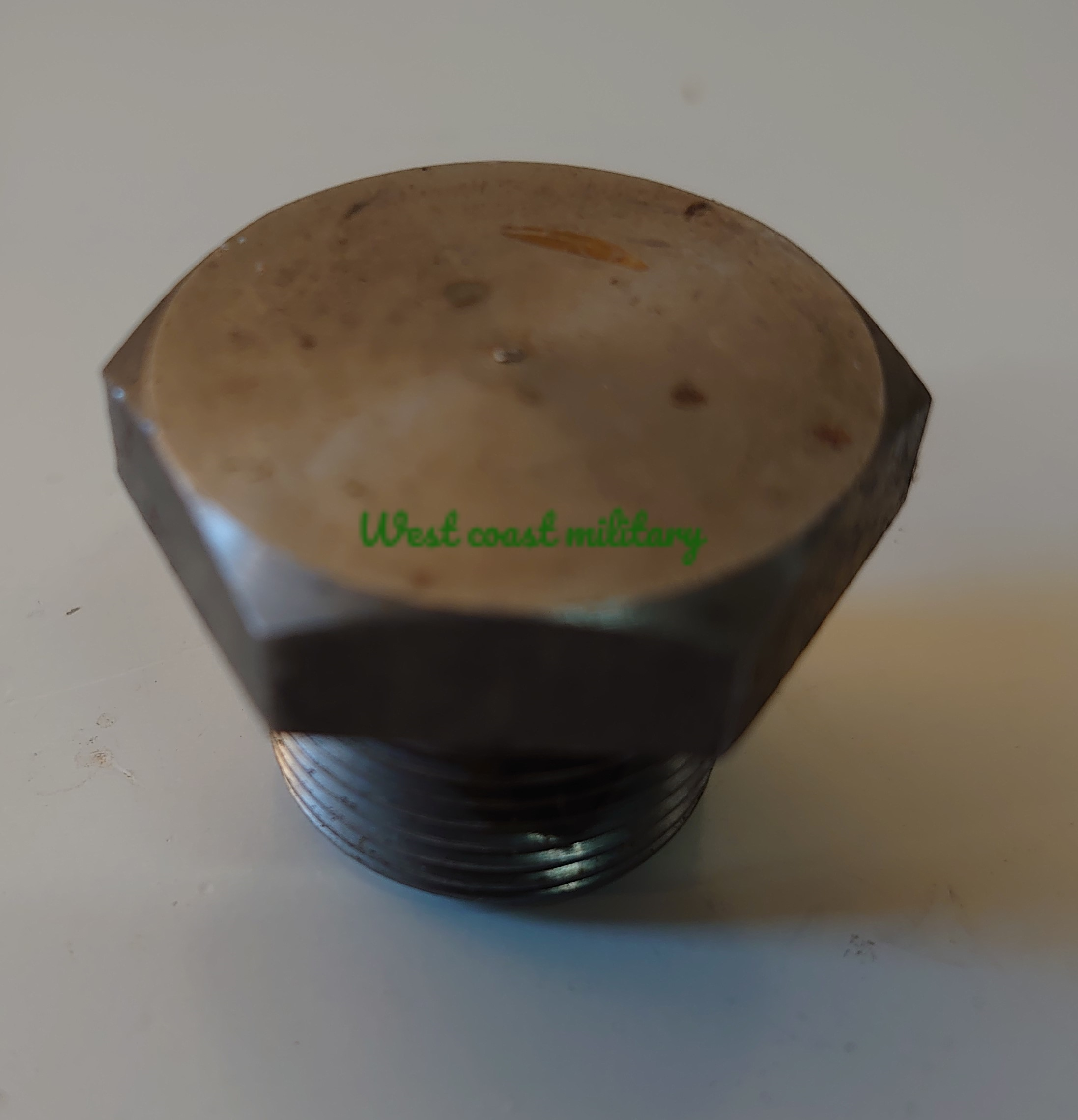Oljeplug oljetråg