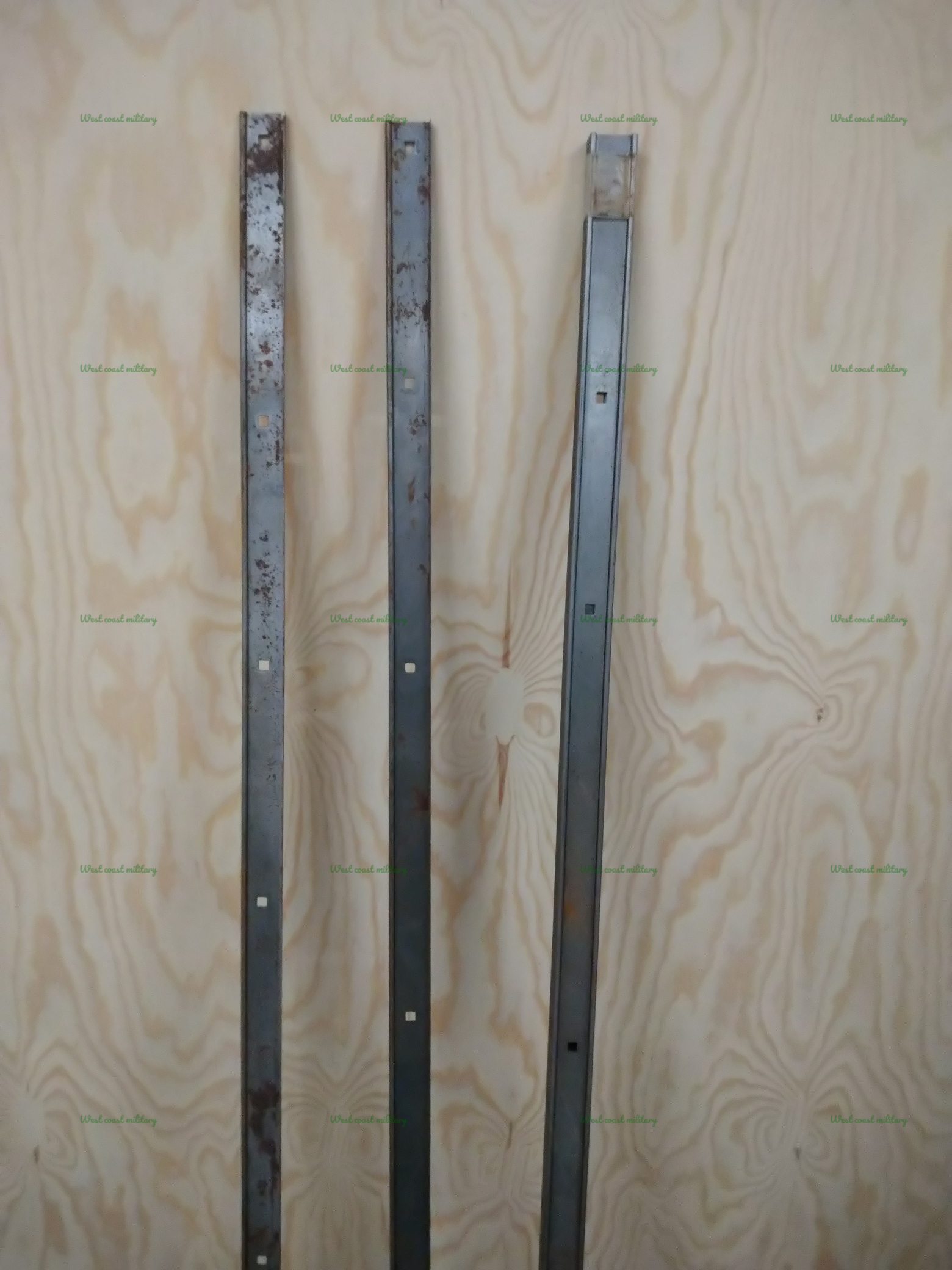 Rails for cargo bed
