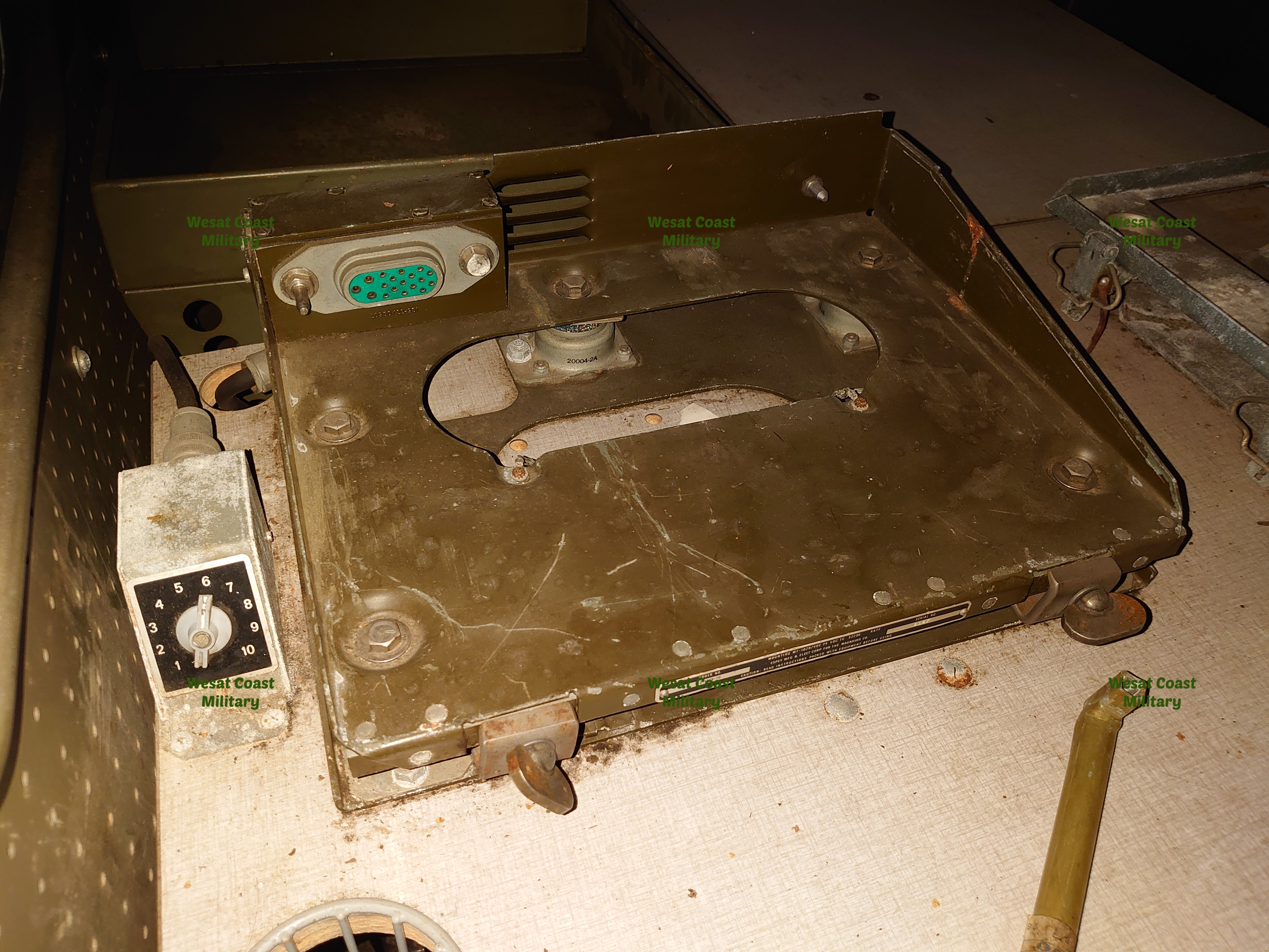 Radio holder Ra 421/422 - 2