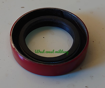 Oil seal steering sector
