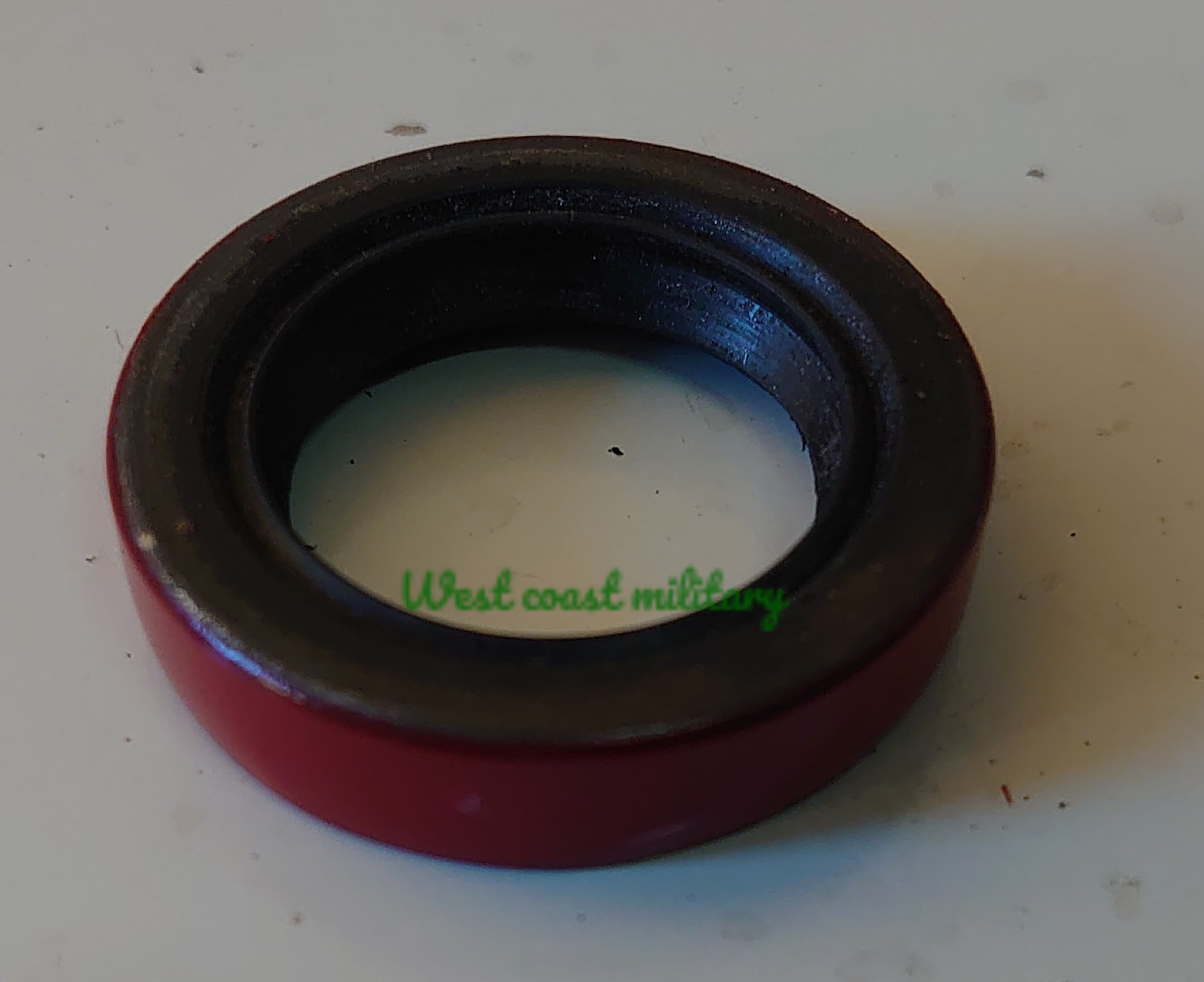 Oil seal steering sector