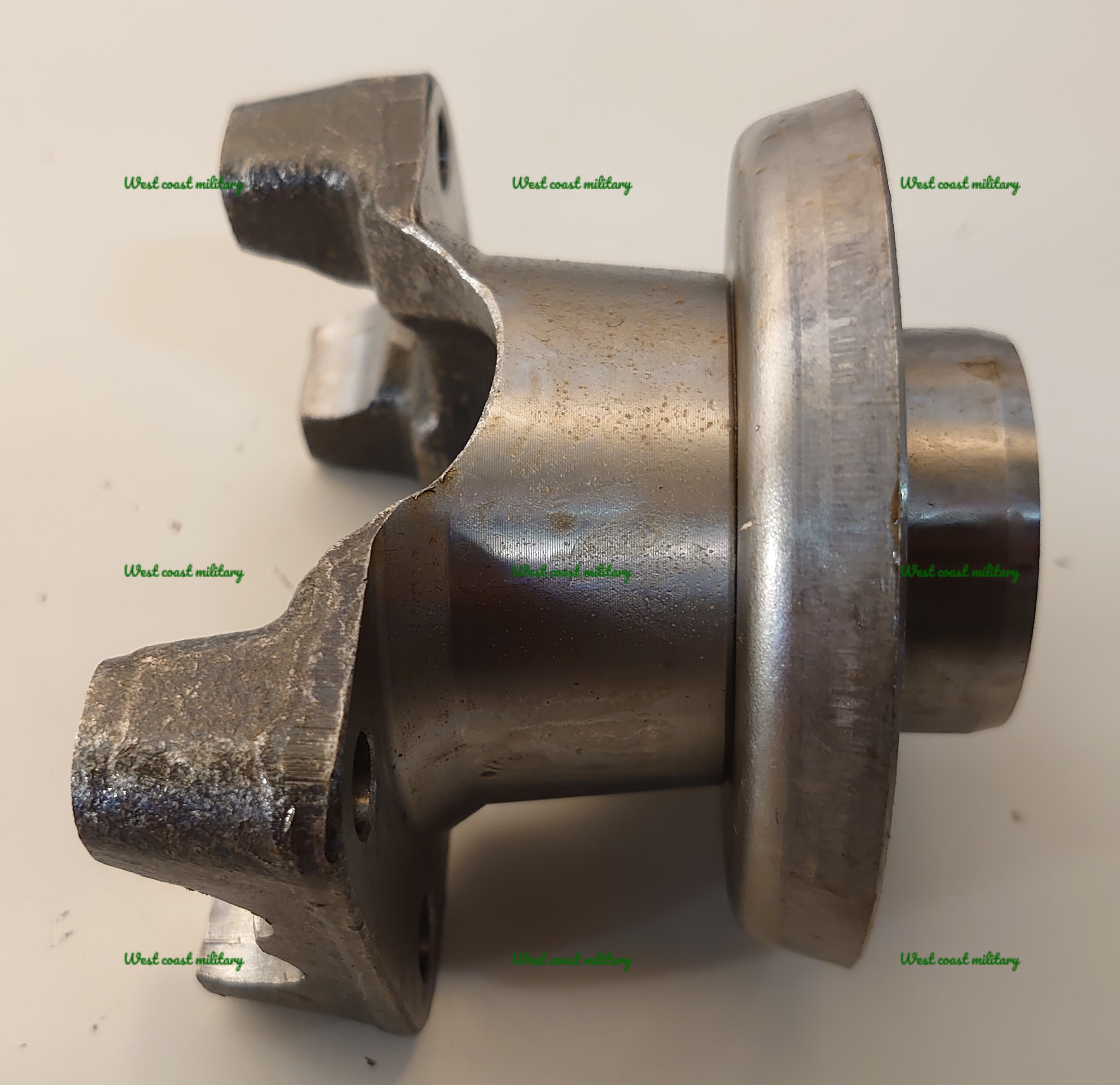 Yoke front whit shield
