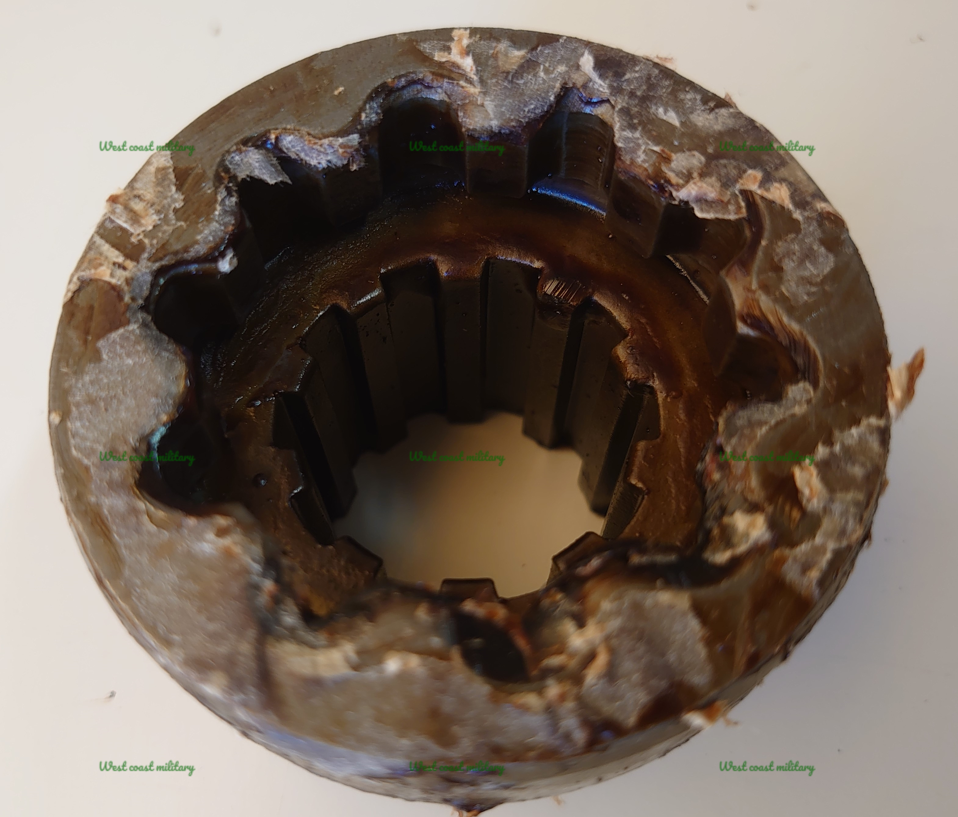 Gear clutch output shaft front drive